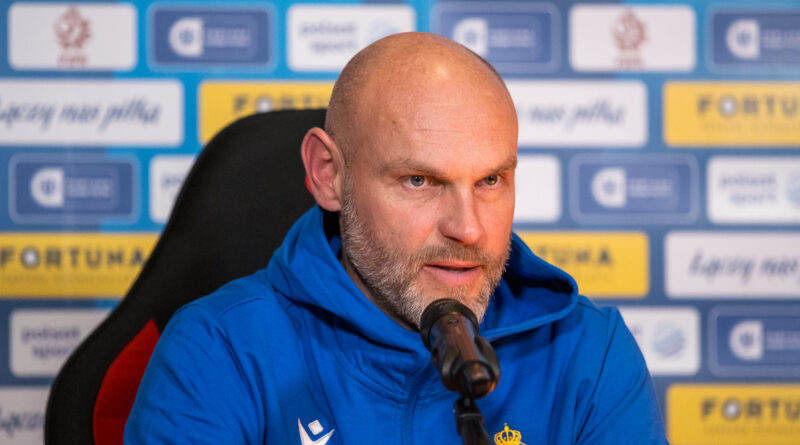 Trener Wisły Kraków Mariusz Jop